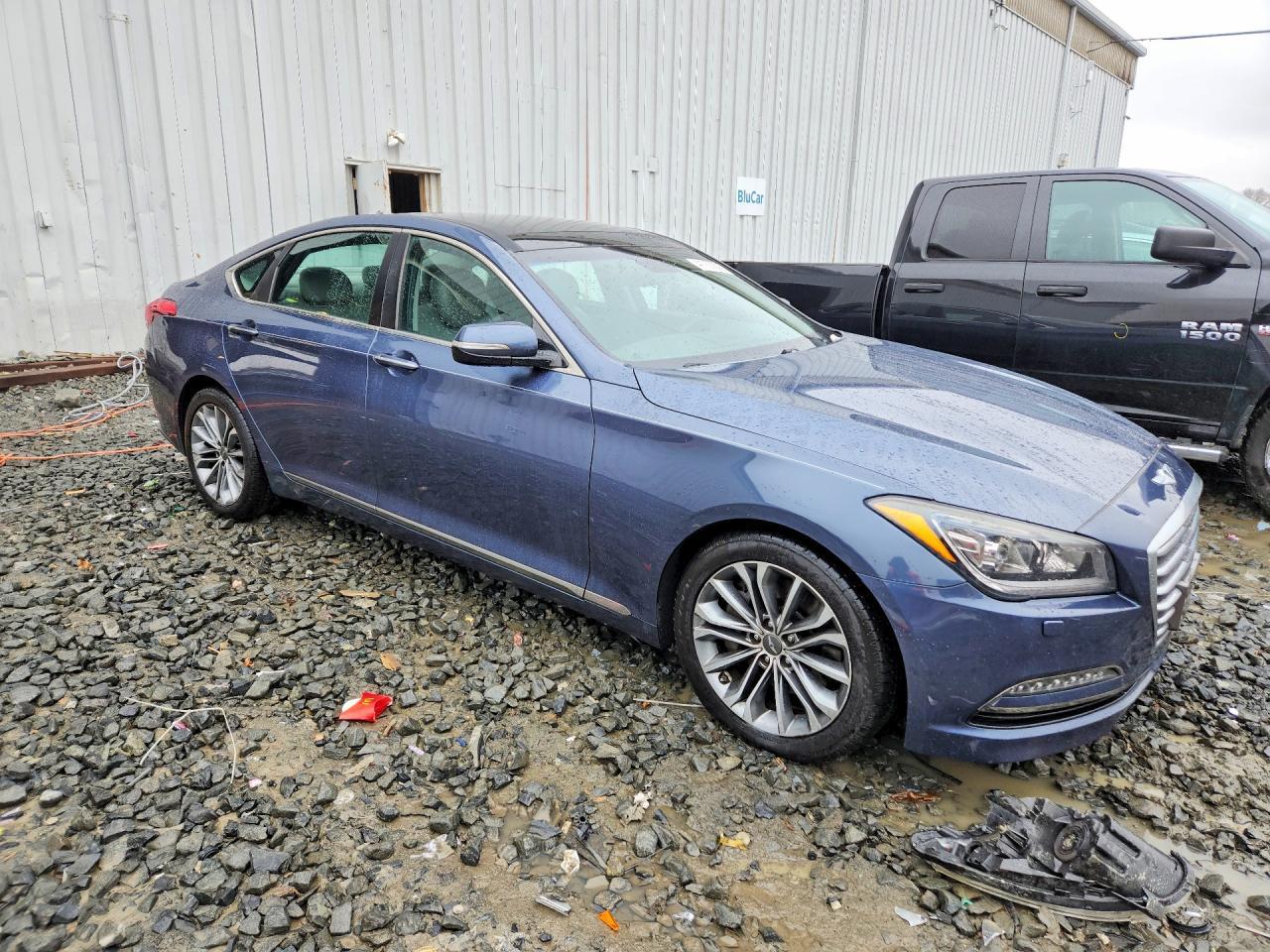 2016 Hyundai Genesis 3.8L - Фото 4