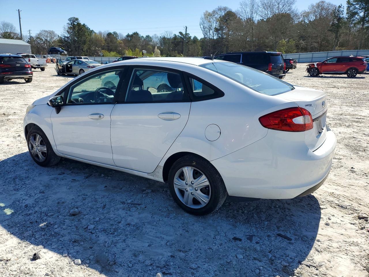 2012 Ford Fiesta S - Фото 2