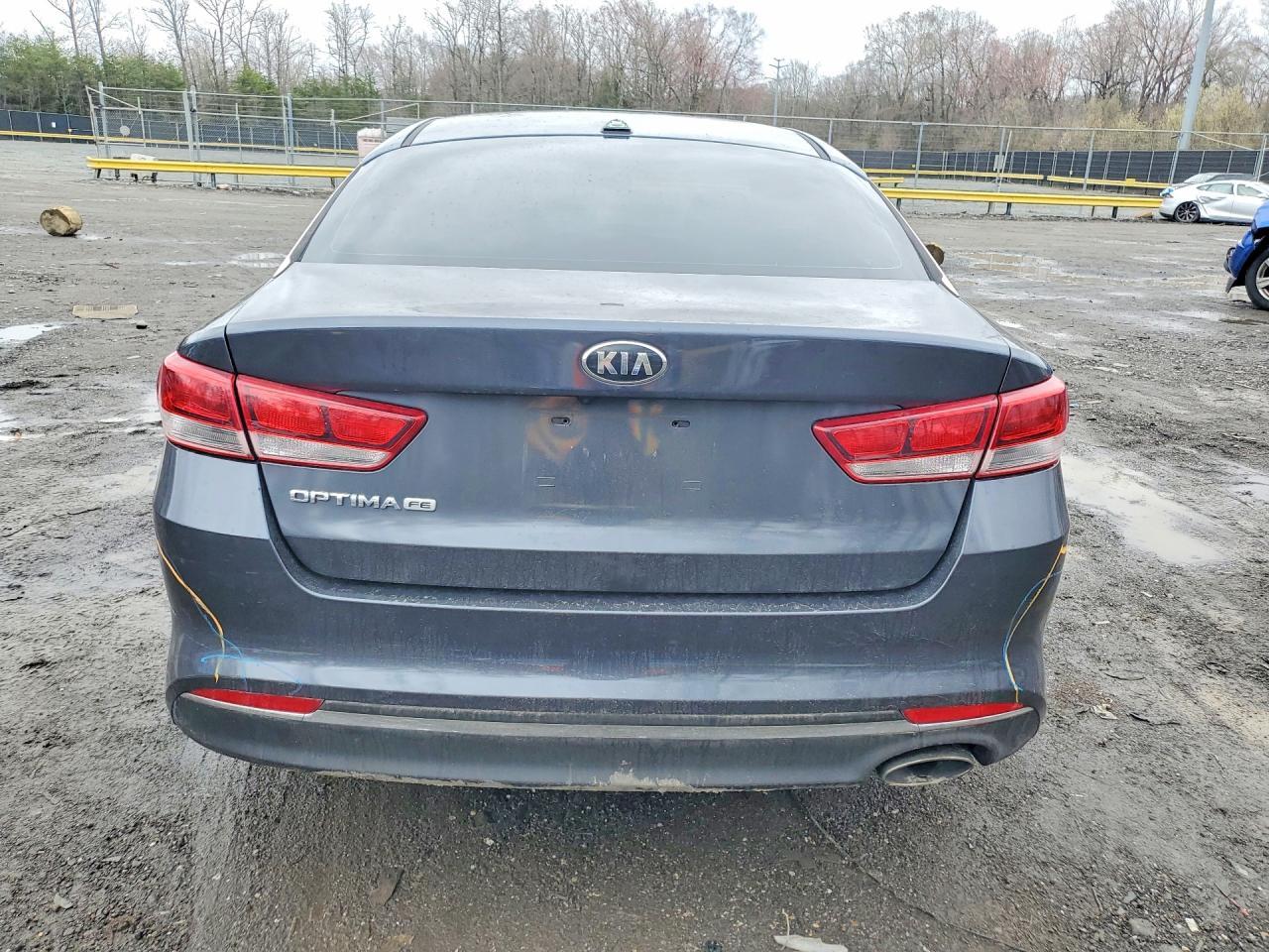 2017 Kia Optima Lx - Фото 6