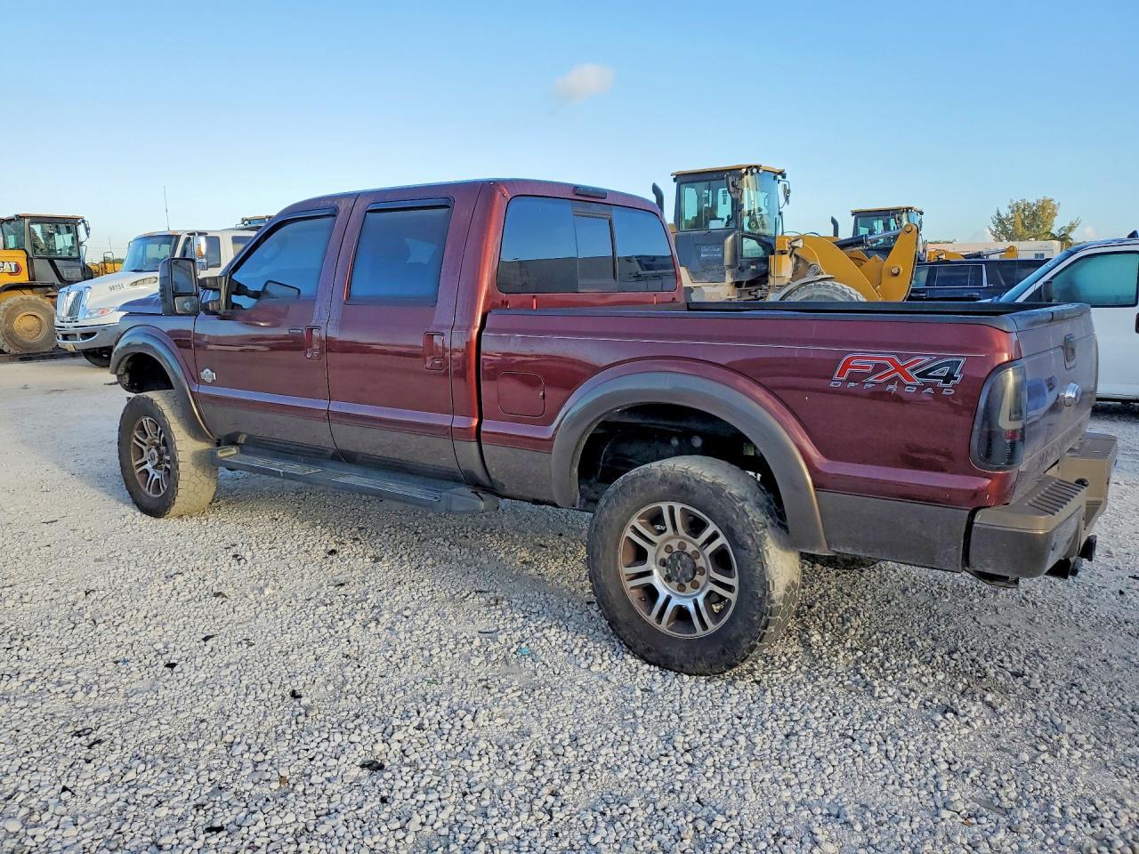 2015 Ford F250 Super Duty - Фото 2
