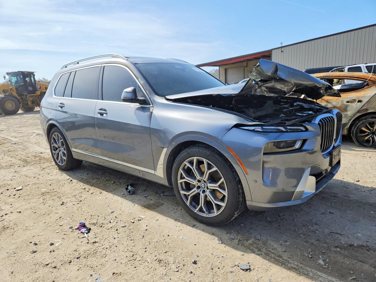 2025 BMW X7 xDrive40I - Фото 4