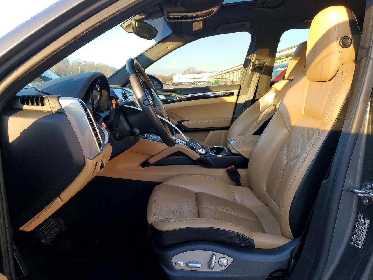 2014 Pors 2014 Porsche Cayenne V6 Platinum - Фото 7