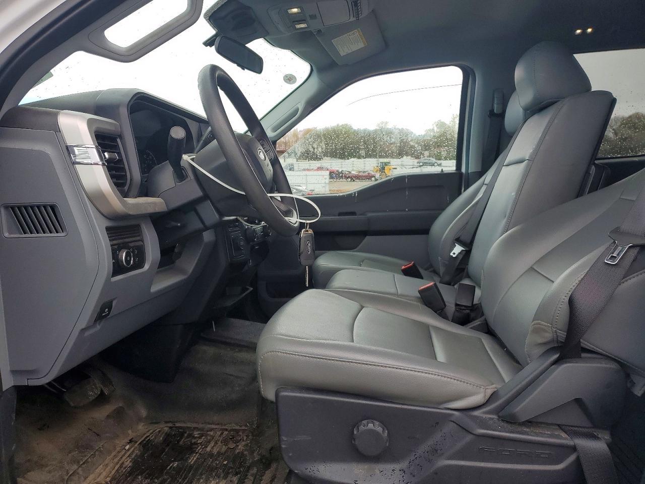 2024 Ford F350 Super Duty - Фото 7