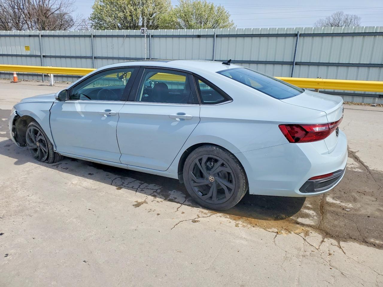 2025 Volkswagen Jetta Se - Фото 2