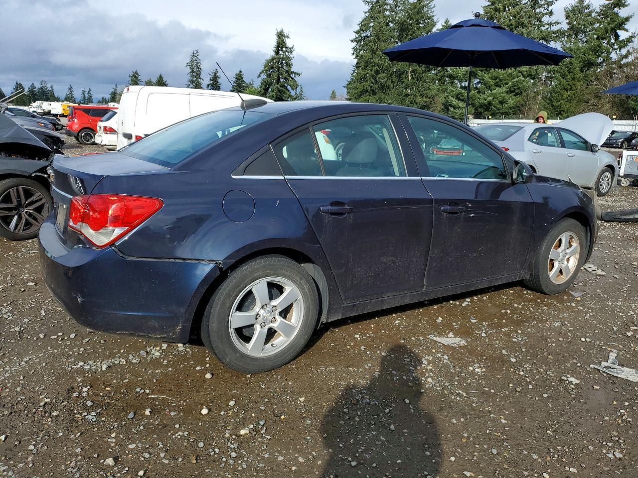 2016 Chevrolet Cruze Limited Lt - Image 3