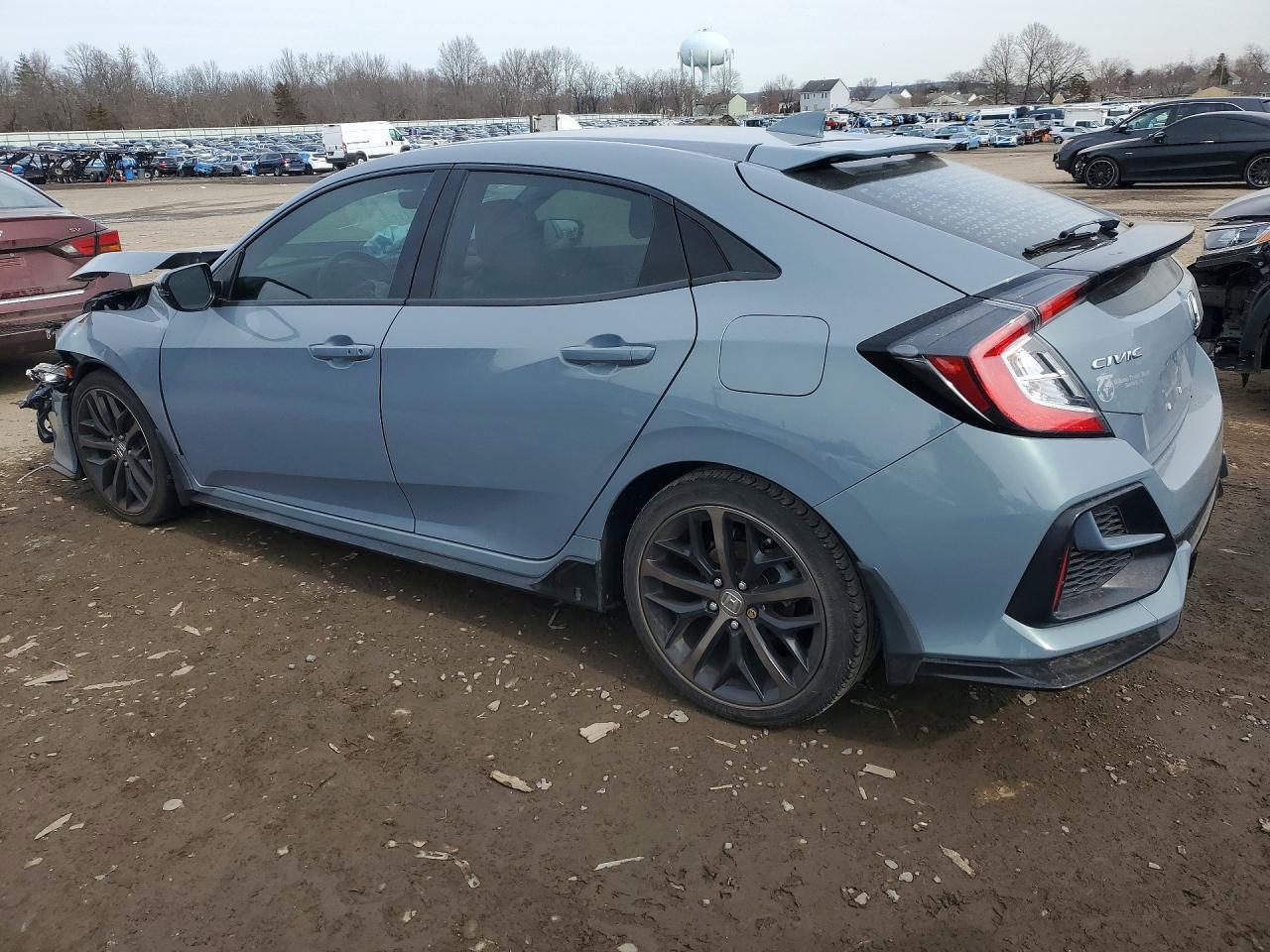 2021 Honda Civic Sport Touring - Фото 2