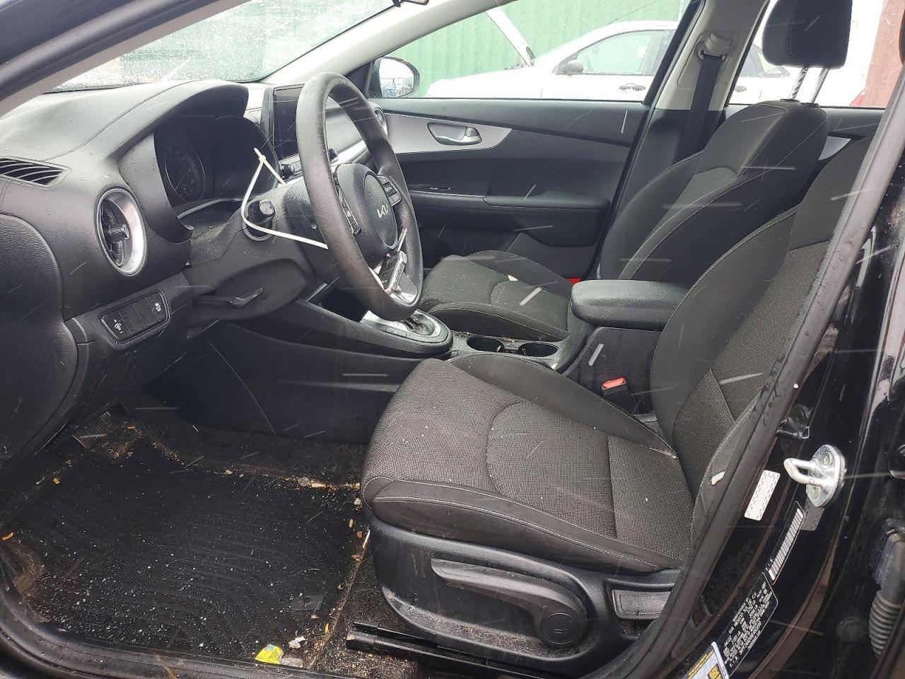 2022 Kia Forte Lxs - Фото 7