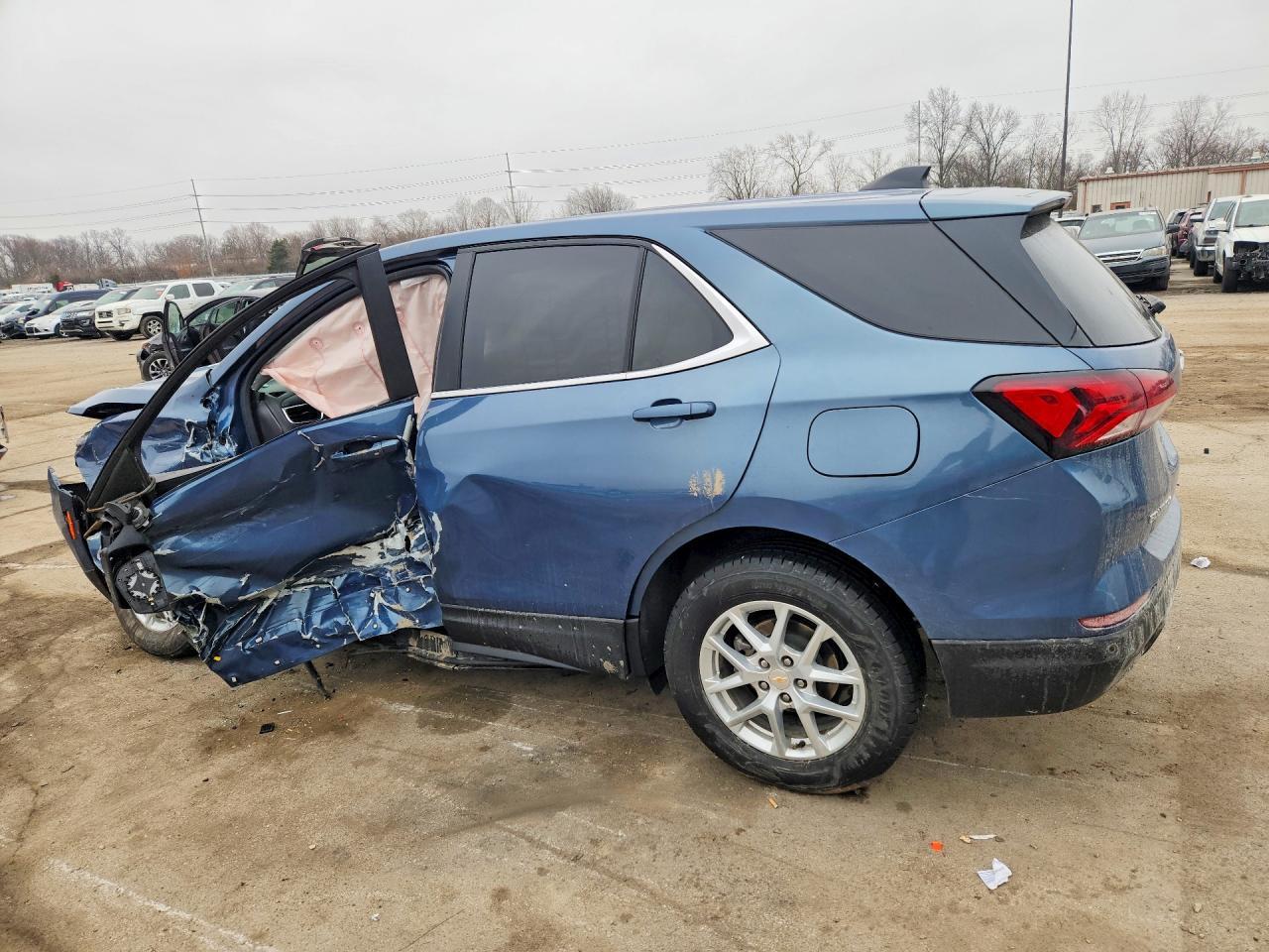 2024 Chevrolet Equinox Lt - Фото 2