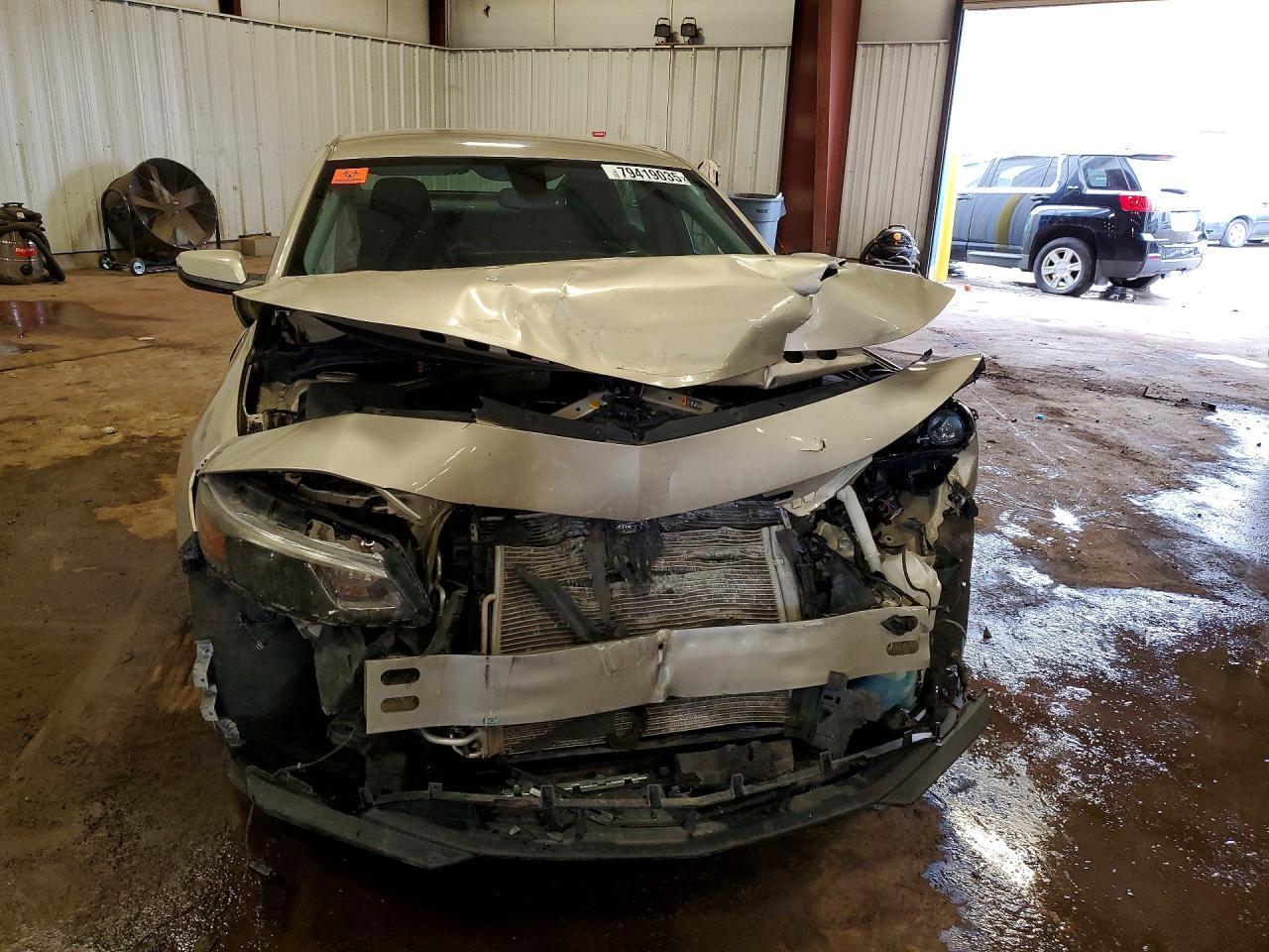 2016 Chevrolet Malibu - Image 5