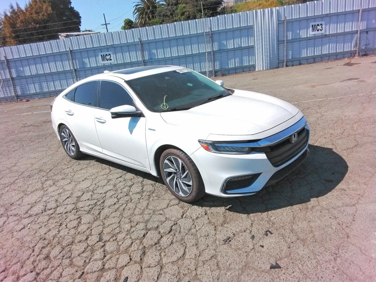 2019 Honda Insight Touring - Фото 4