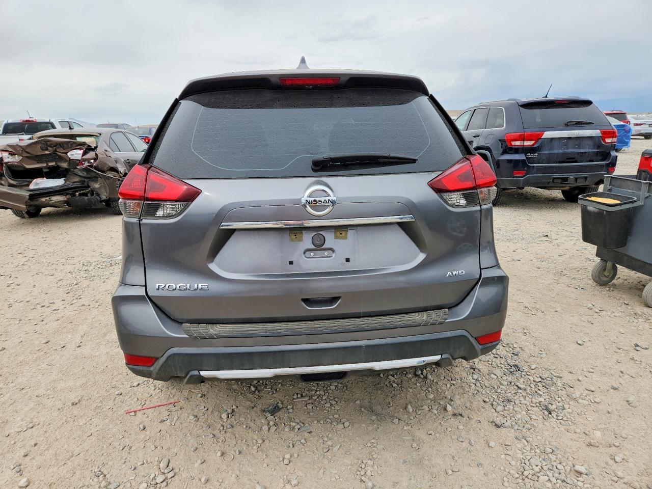 2018 Nissan Rogue S - Image 6