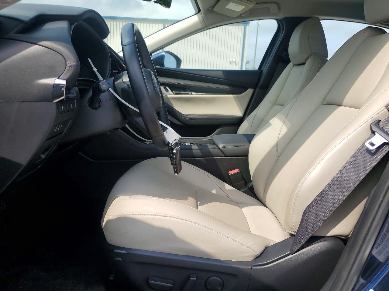 2020 Mazda 3 Preferred - Image 7