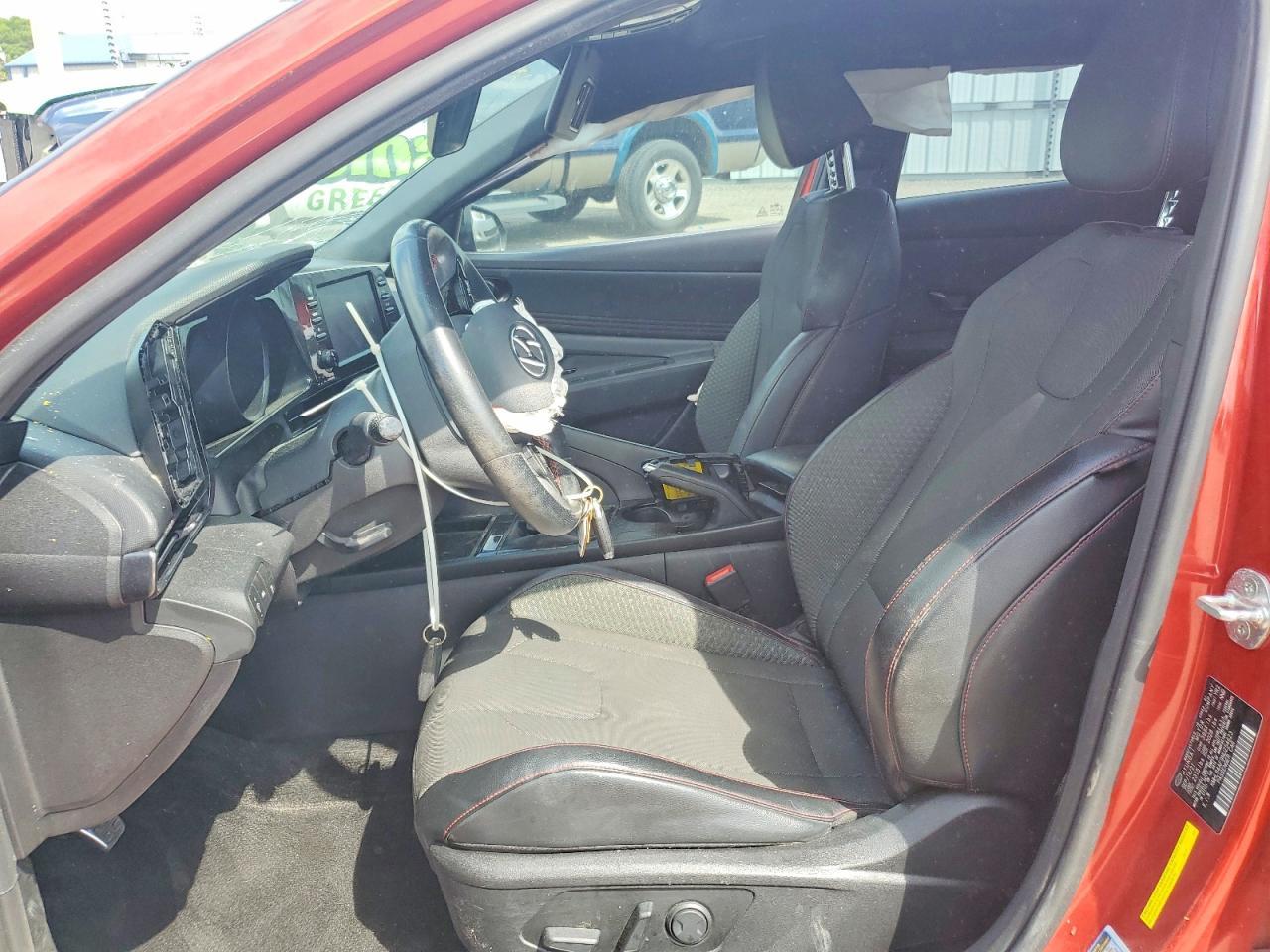 2022 Hyundai Elantra N Line - Фото 7