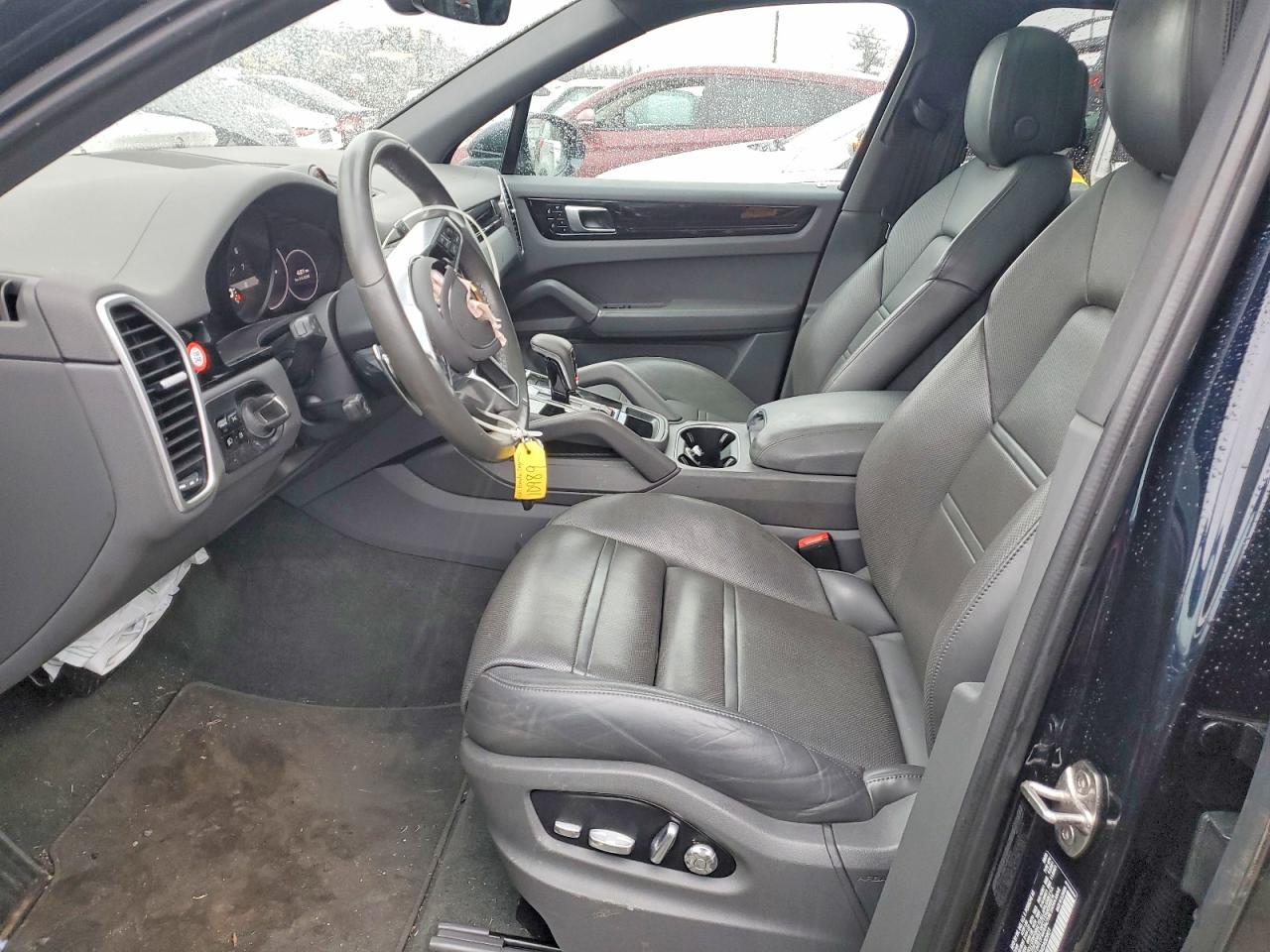 2021 Porsche Cayenne - Image 7