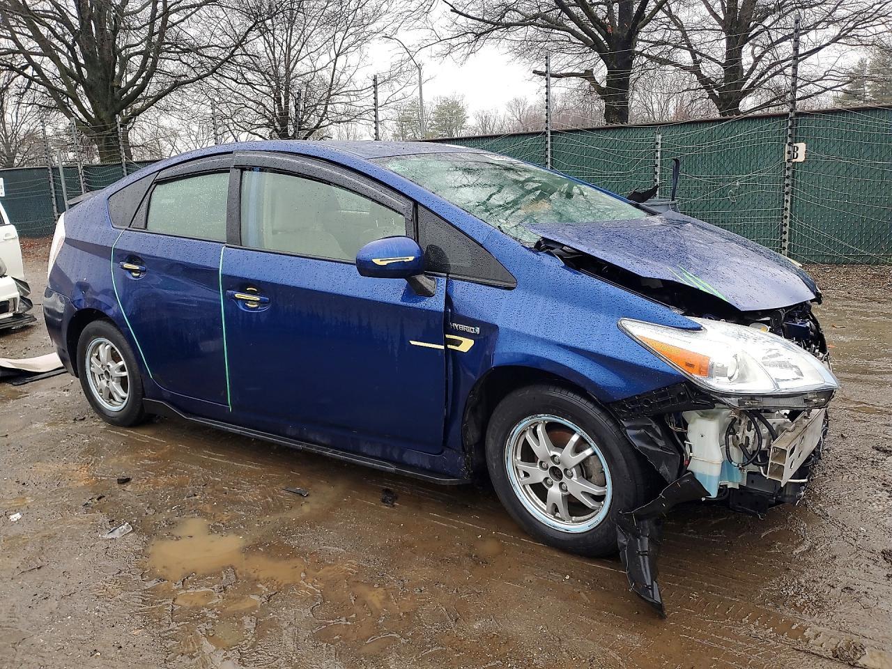 2010 Toyota Prius Iv - Image 4