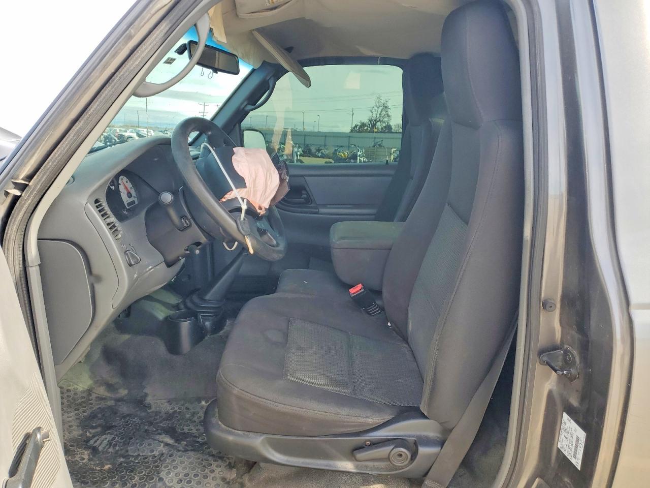 2004 Ford Ranger - Image 7