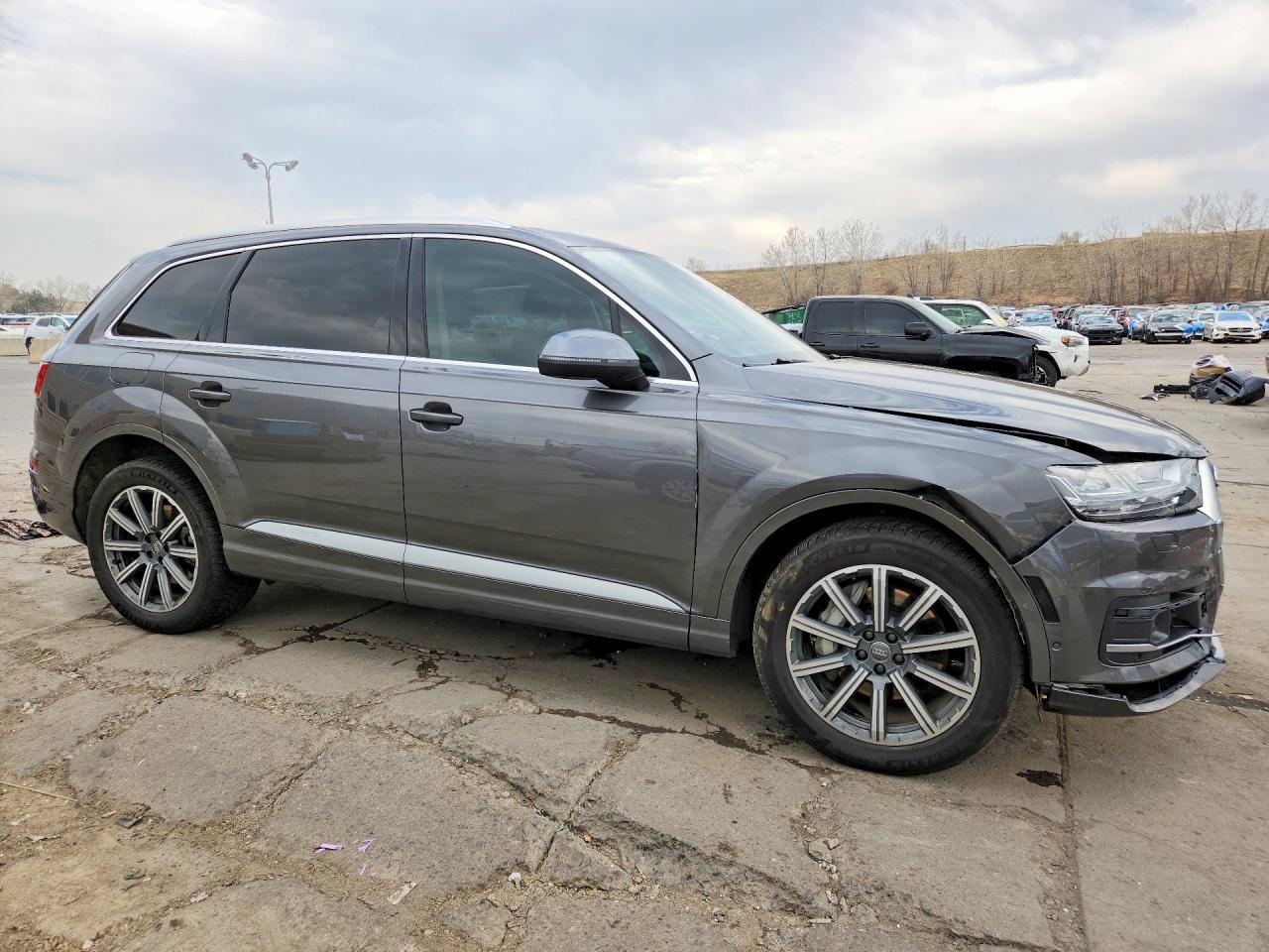 2019 Audi Q7 Premium Plus - Фото 4