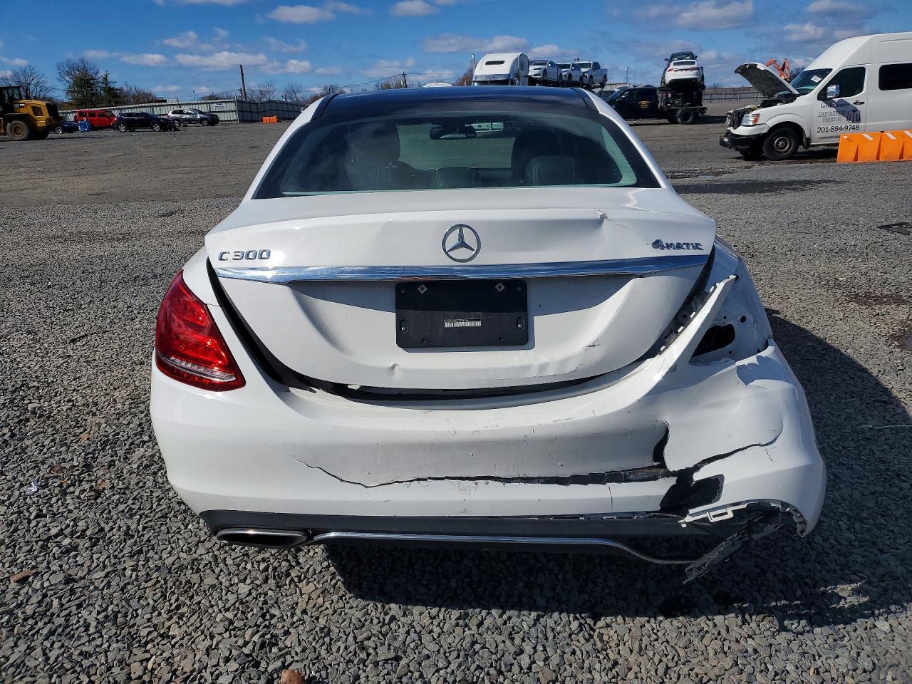 2015 Mercedes-Benz C 300 4Matic - Фото 6