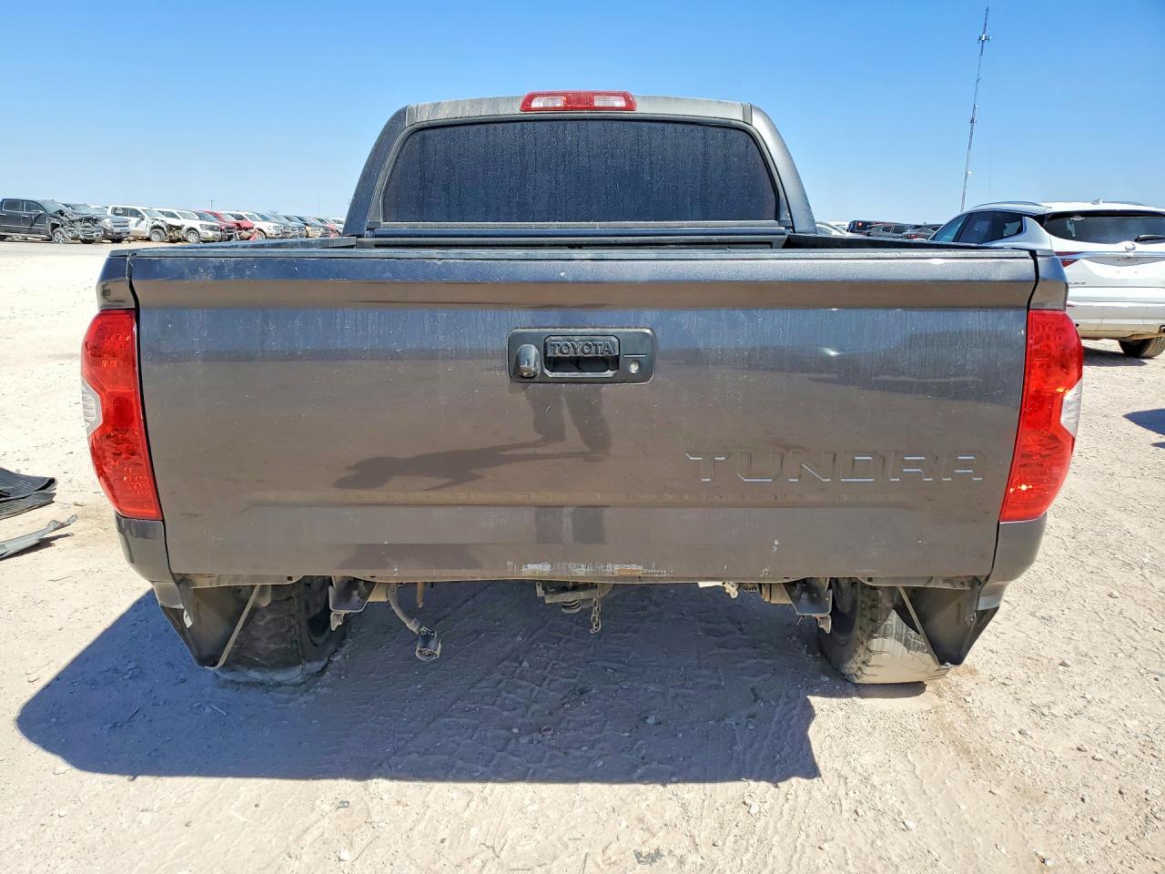 2015 Toyota Tundra Crewmax - Фото 6