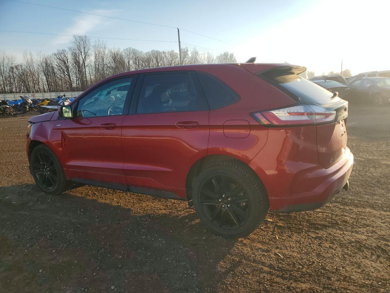 2022 Ford Edge Sel - Image 2