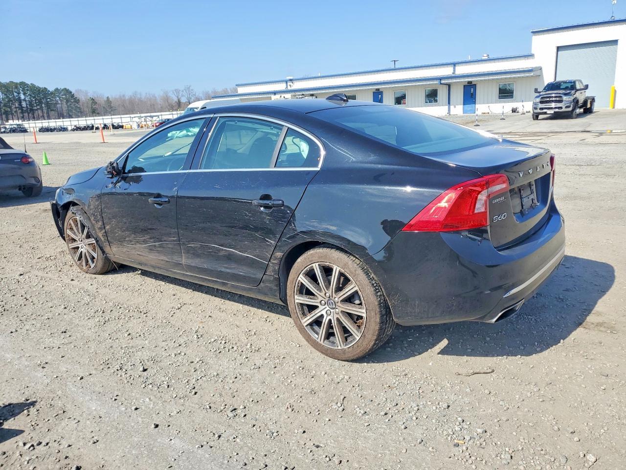 2017 Volvo S60 Premier - Image 2
