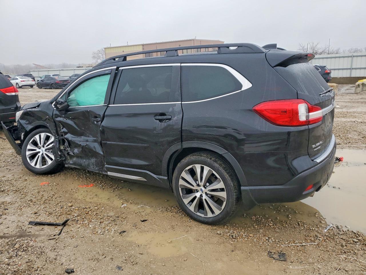2021 Subaru Ascent Limited - Фото 2