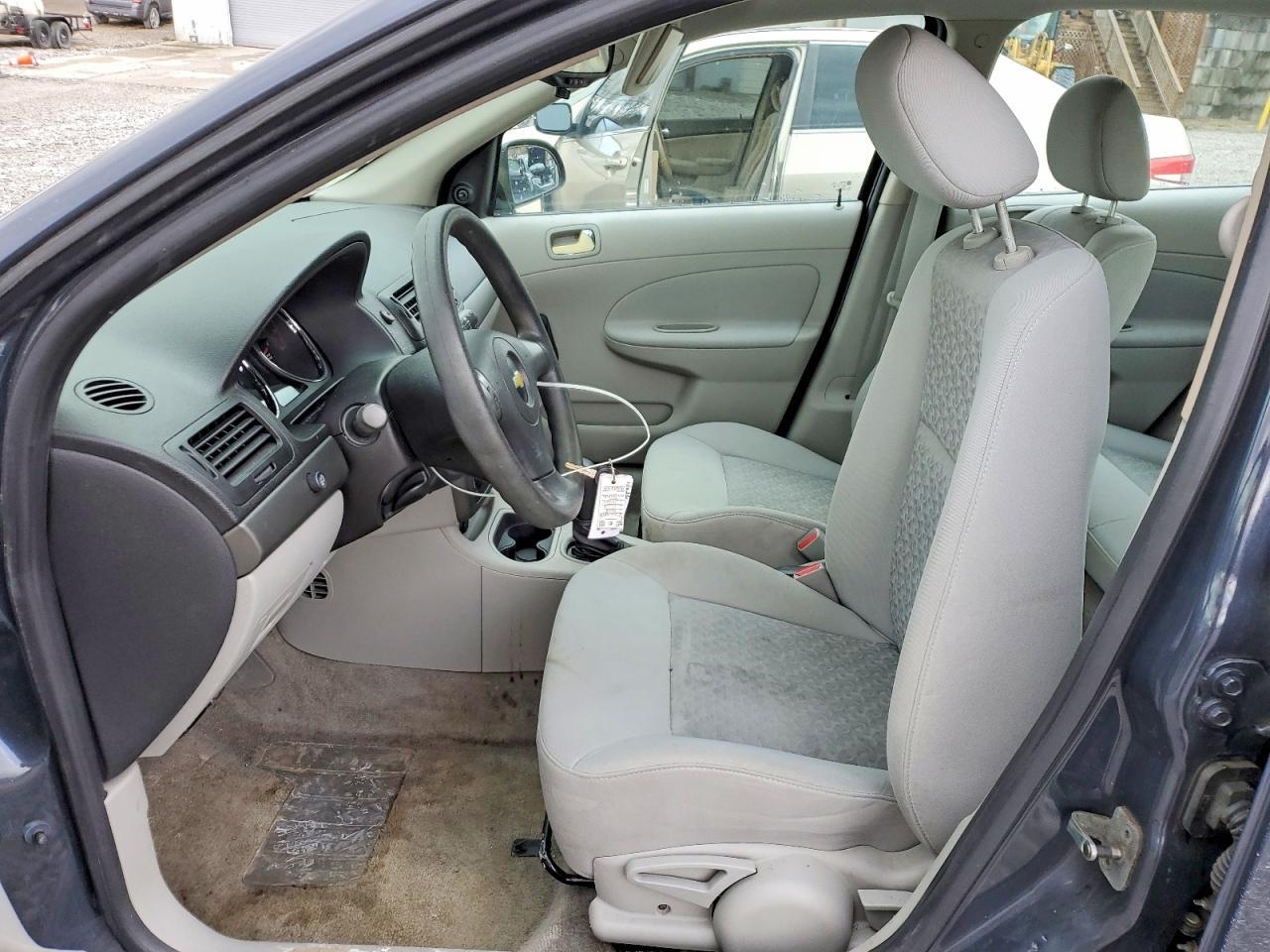 2009 Chevrolet Cobalt Ls - Image 7