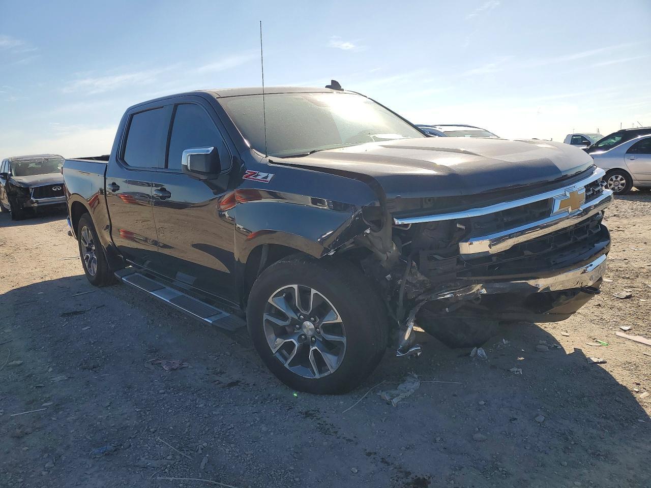 2024 Chevrolet Silverado K1500 Lt - Image 4