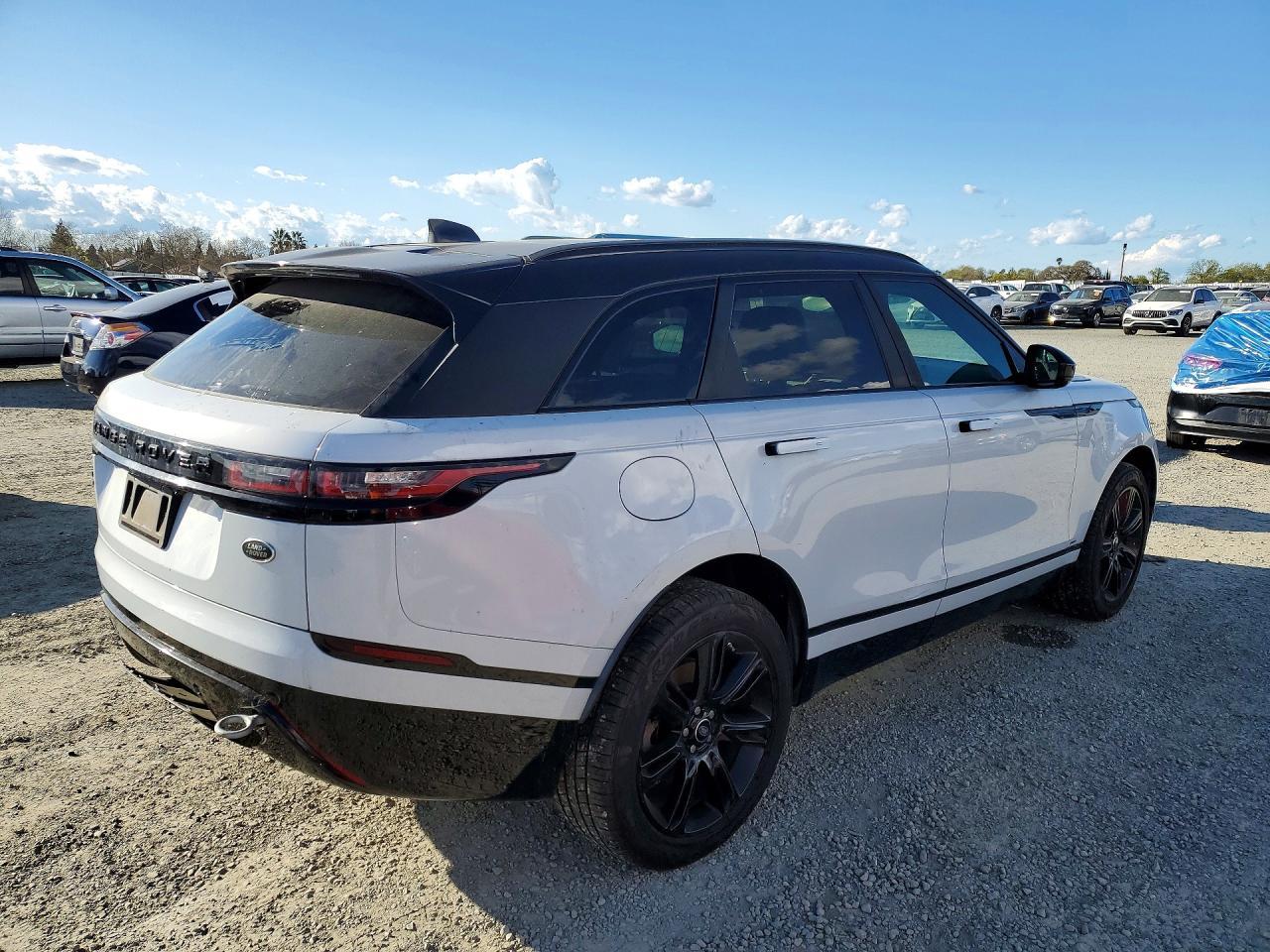 2019 Land Rover Range Rover Velar R-Dynamic Se - Image 3
