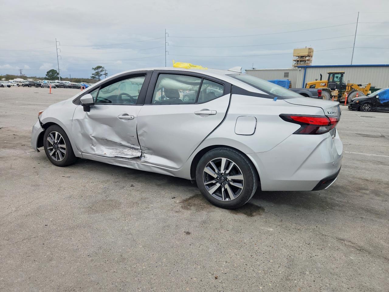 2023 Nissan Versa Sv - Фото 2