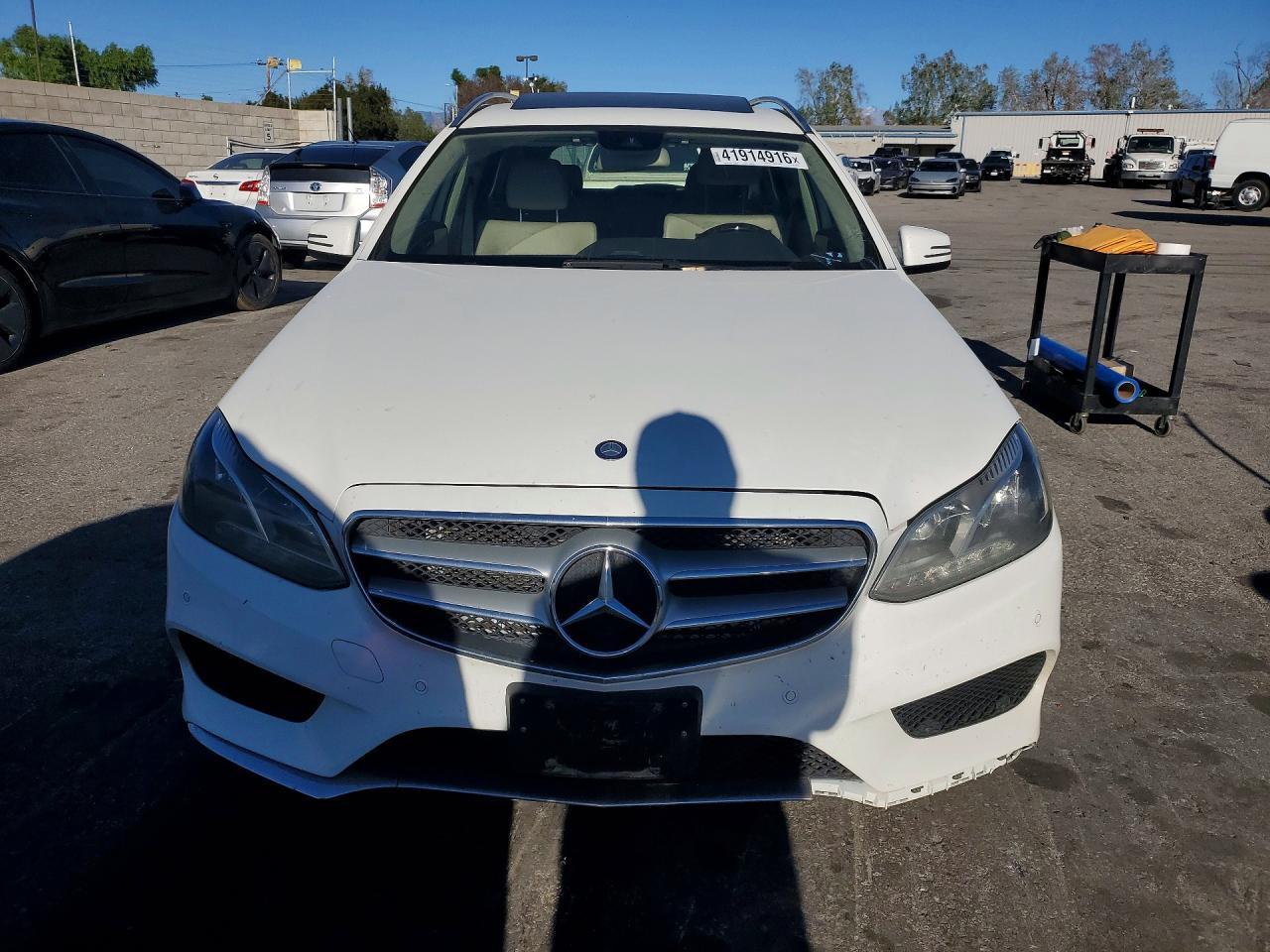 2014 Mercedes-Benz E 350 4Matic Wagon - Фото 5