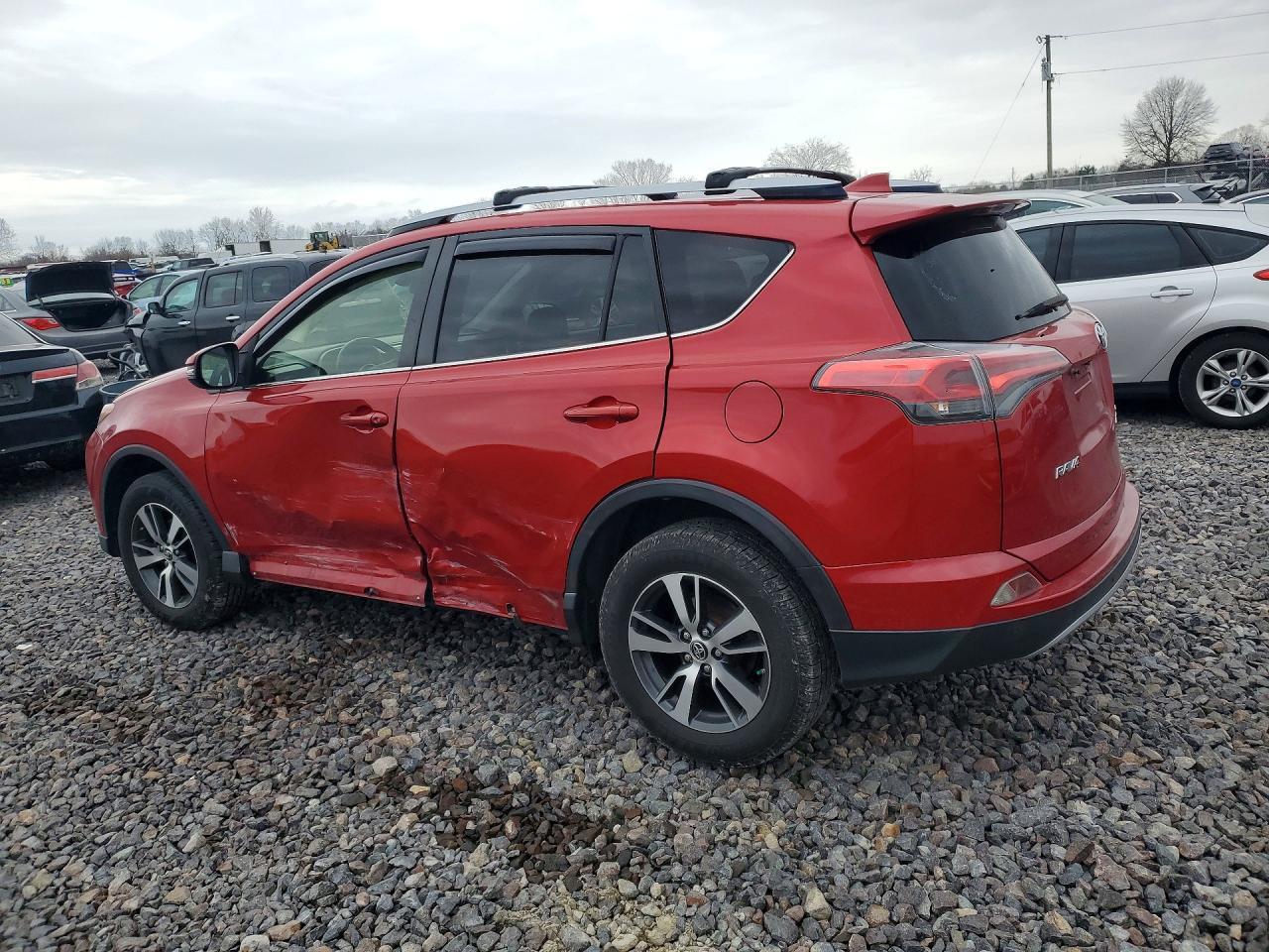 2017 Toyota Rav4 Xle - Фото 2