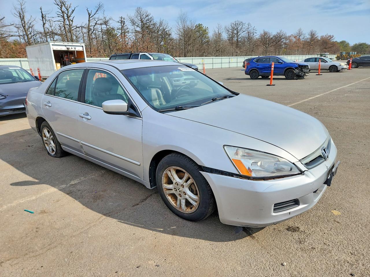 2008 Hond Accord - Image 4