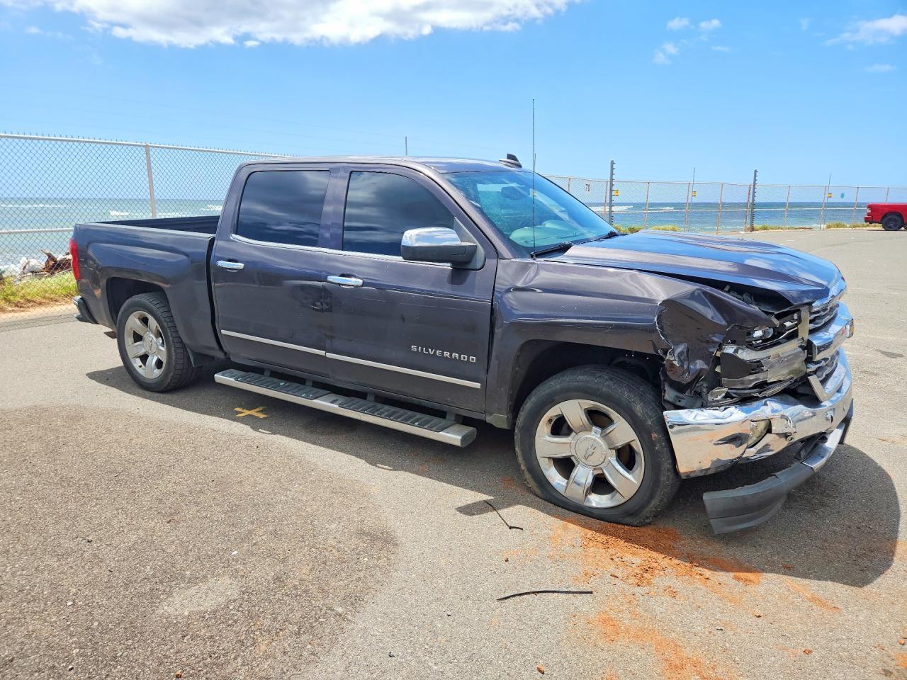 2016 Chevrolet Silverado - Image 4