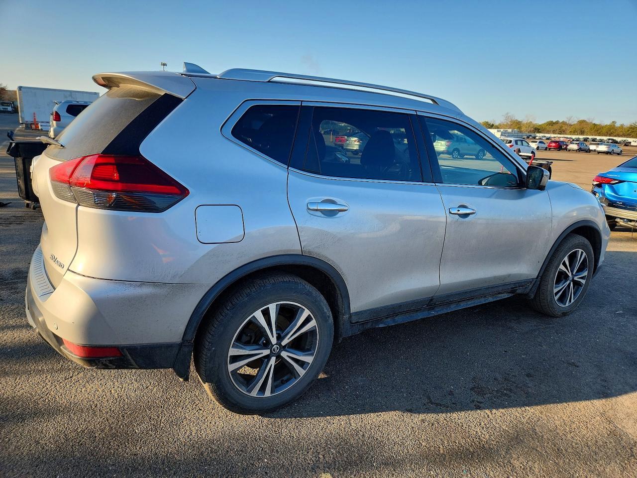 2019 Nissan Rogue Sv - Фото 3