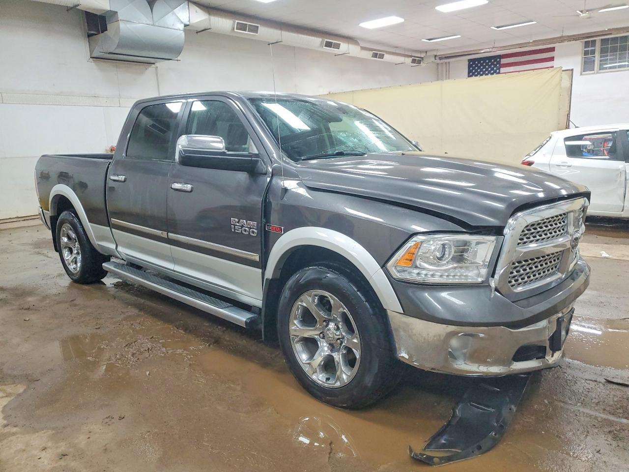 2015 Ram 1500 Laramie - Фото 4