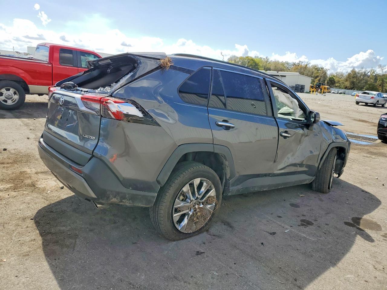 2021 Toyota Rav4 Limited - Фото 3