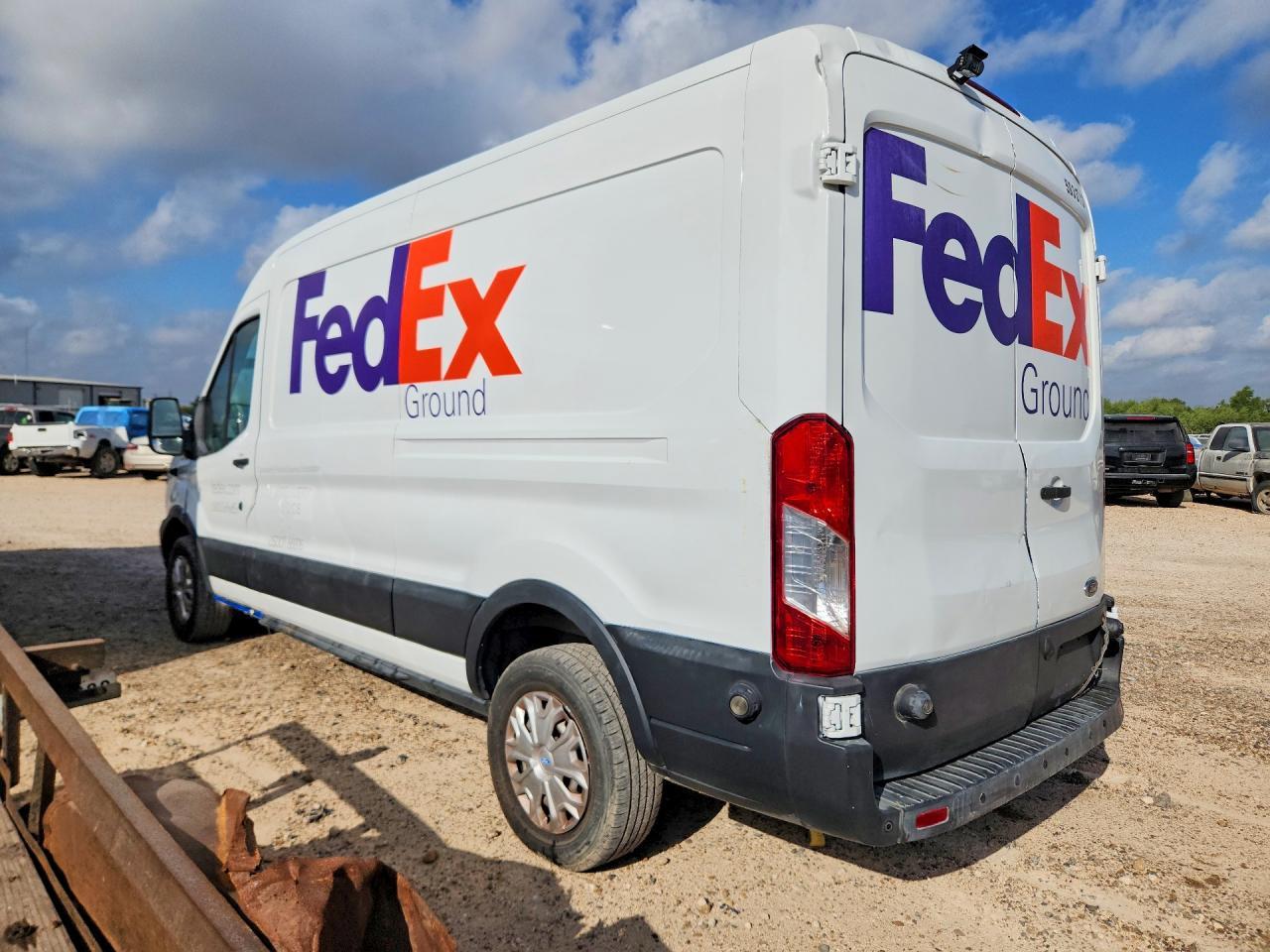 2016 Ford Transit T-250 - Фото 2