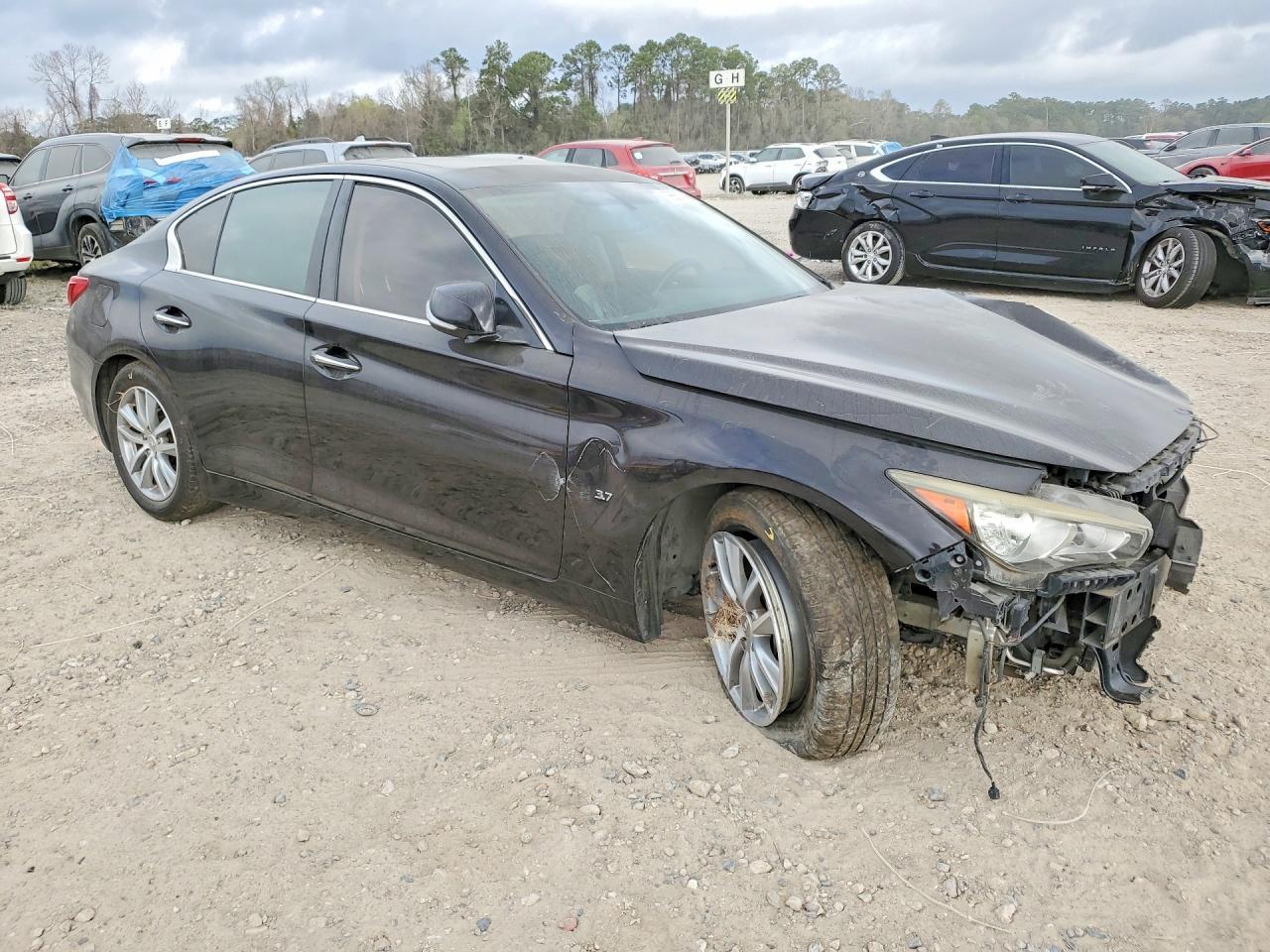 2015 Infiniti Q50 Base - Фото 4