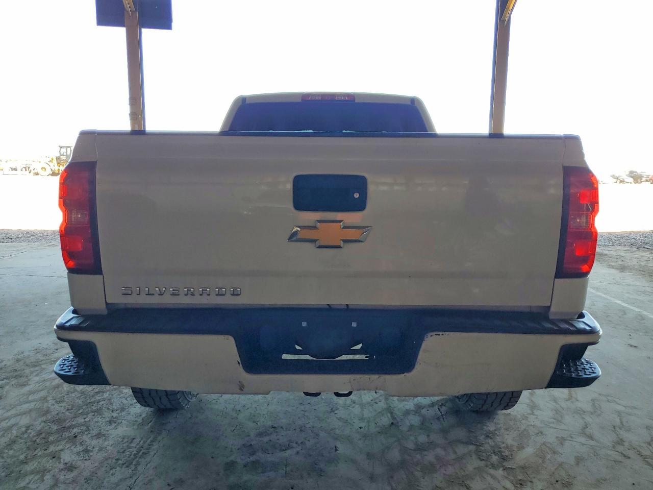 2015 Chevrolet Silverado C1500 - Image 6