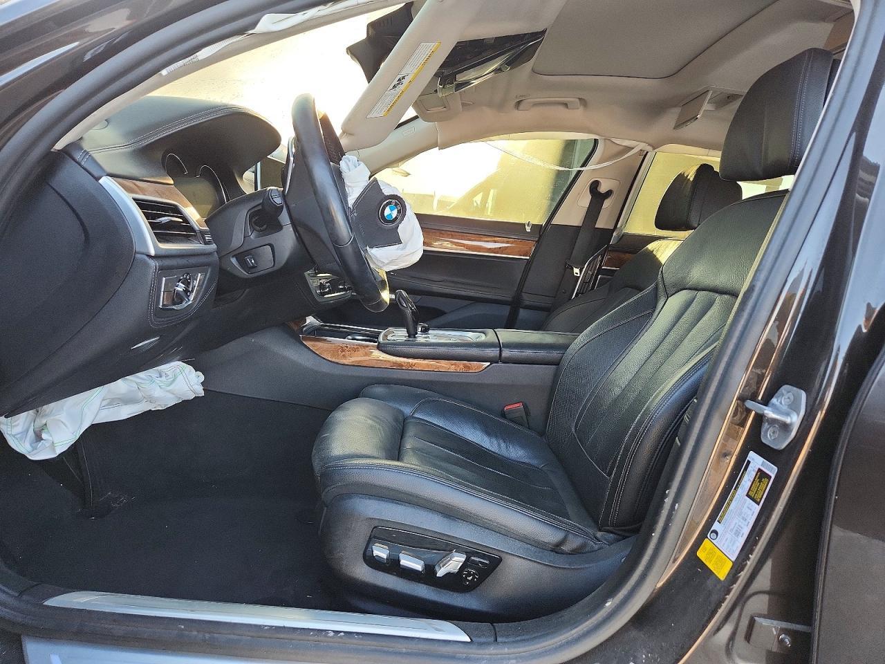2018 BMW 740 I - Фото 7