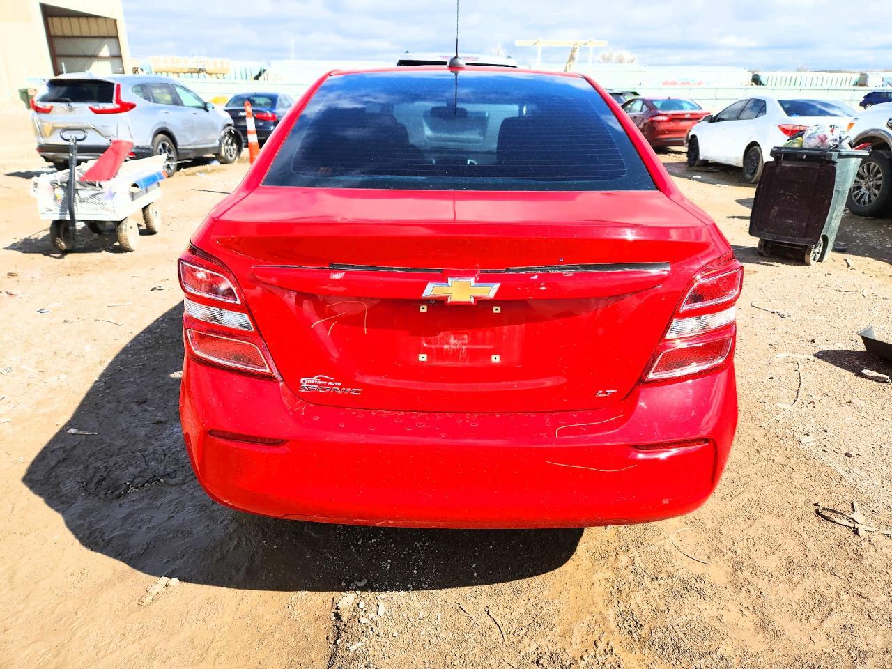2017 Chevrolet Sonic Lt - Фото 6