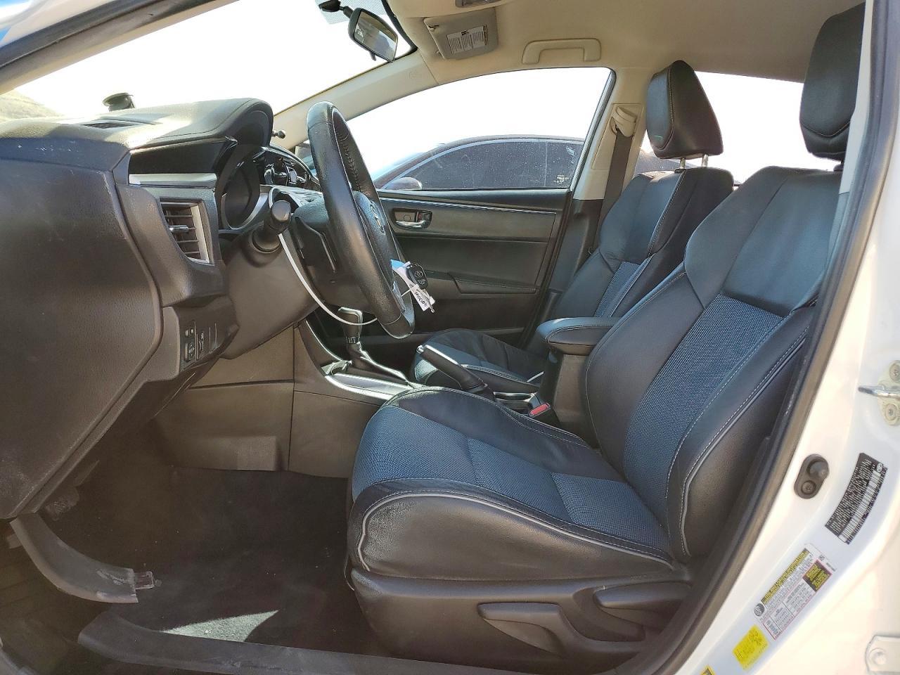 2015 Toyota Corolla S Plus - Фото 7
