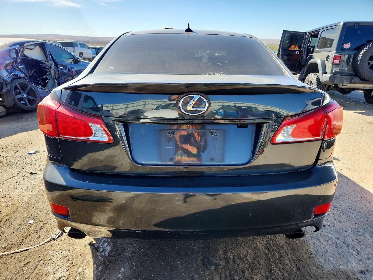 2010 Lexus Is - Фото 6