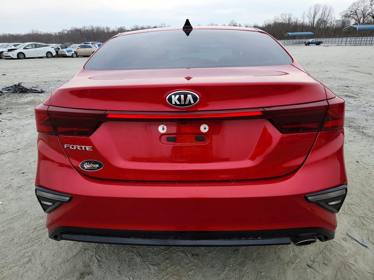 2020 Kia Forte Lxs - Image 6