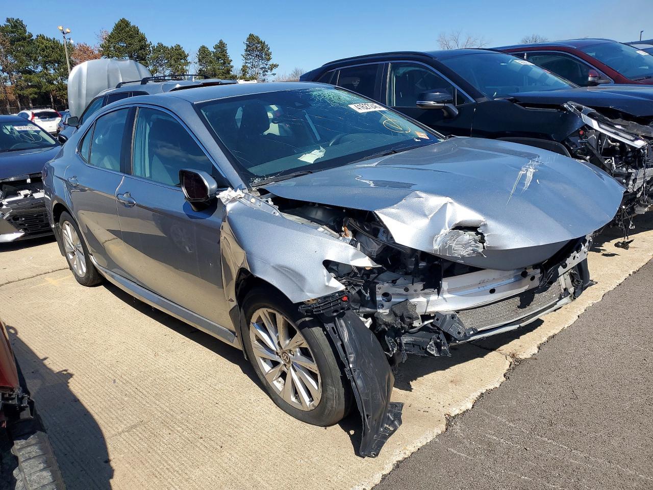 2023 Toyota Camry Le *** Prior Fleet *** - Image 4