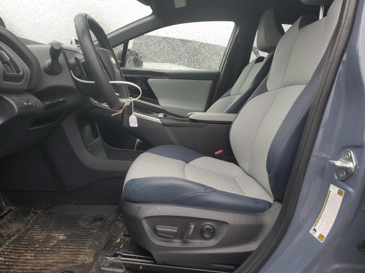 2024 Subaru Solterra Premium - Фото 7