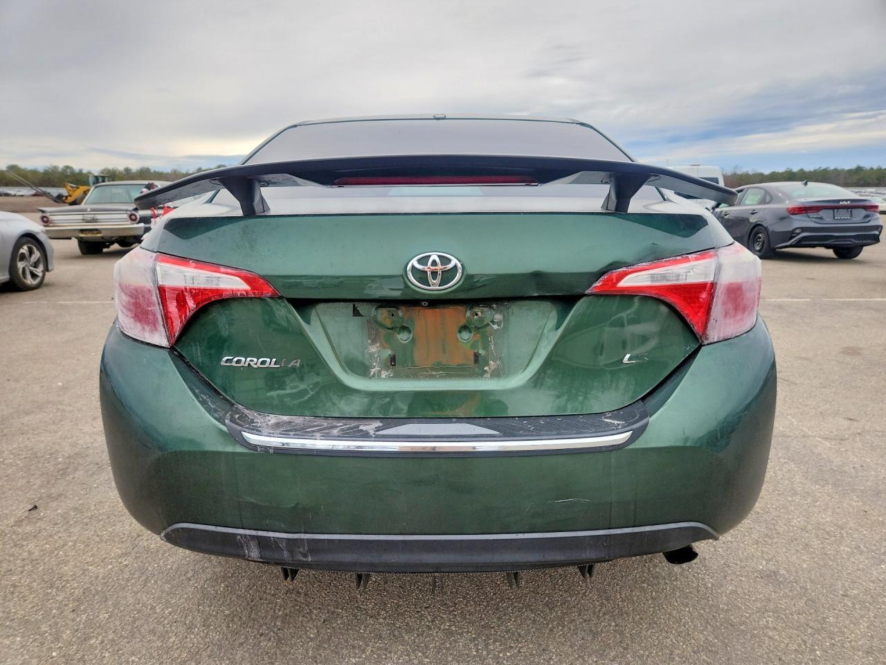 2014 Toyota Corolla Le - Image 6