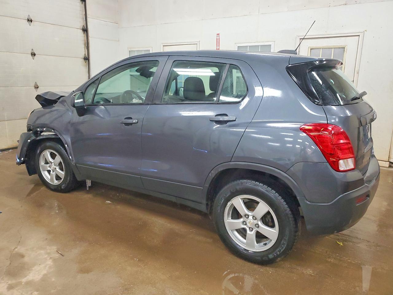 2016 Chevrolet Trax Ls - Фото 2