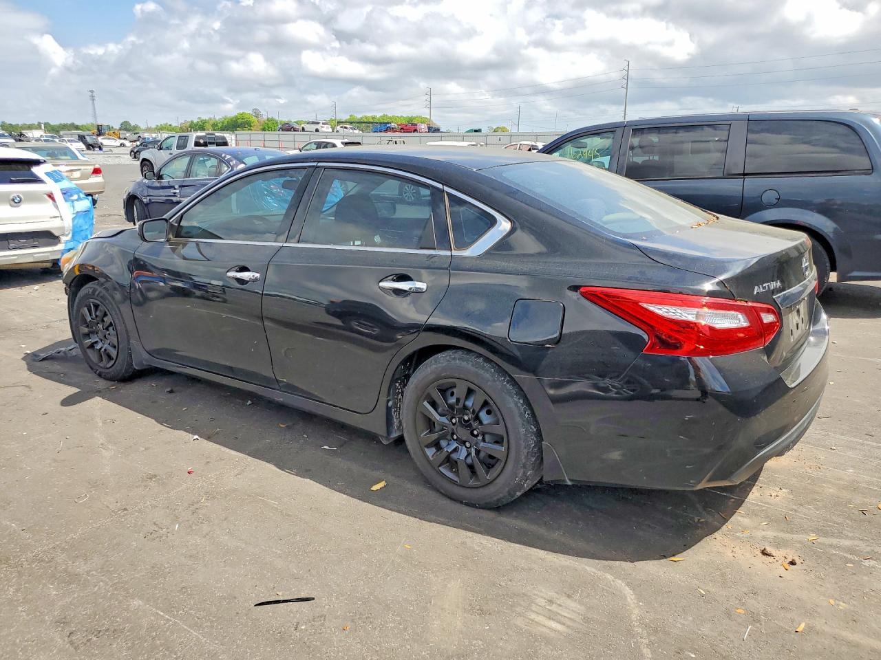 2016 Nissan Altima 2.5 S - Image 2